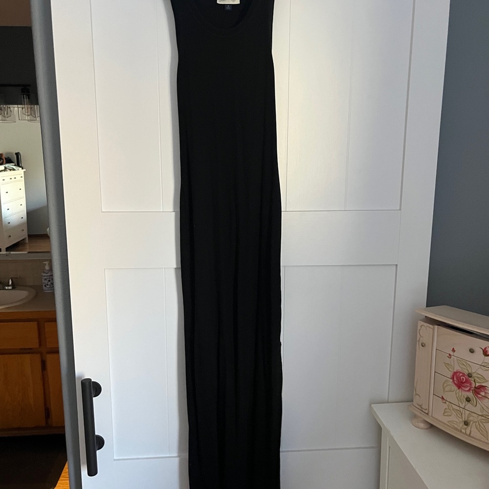 Universal Thread Black Sleeveless Maxi Dress